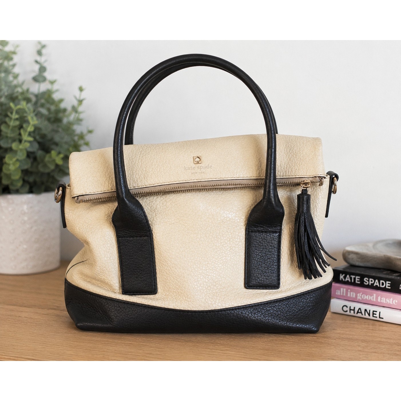 Kate Spade New York Cream Black Pebbled Leather Satchel Purse Missing Strap